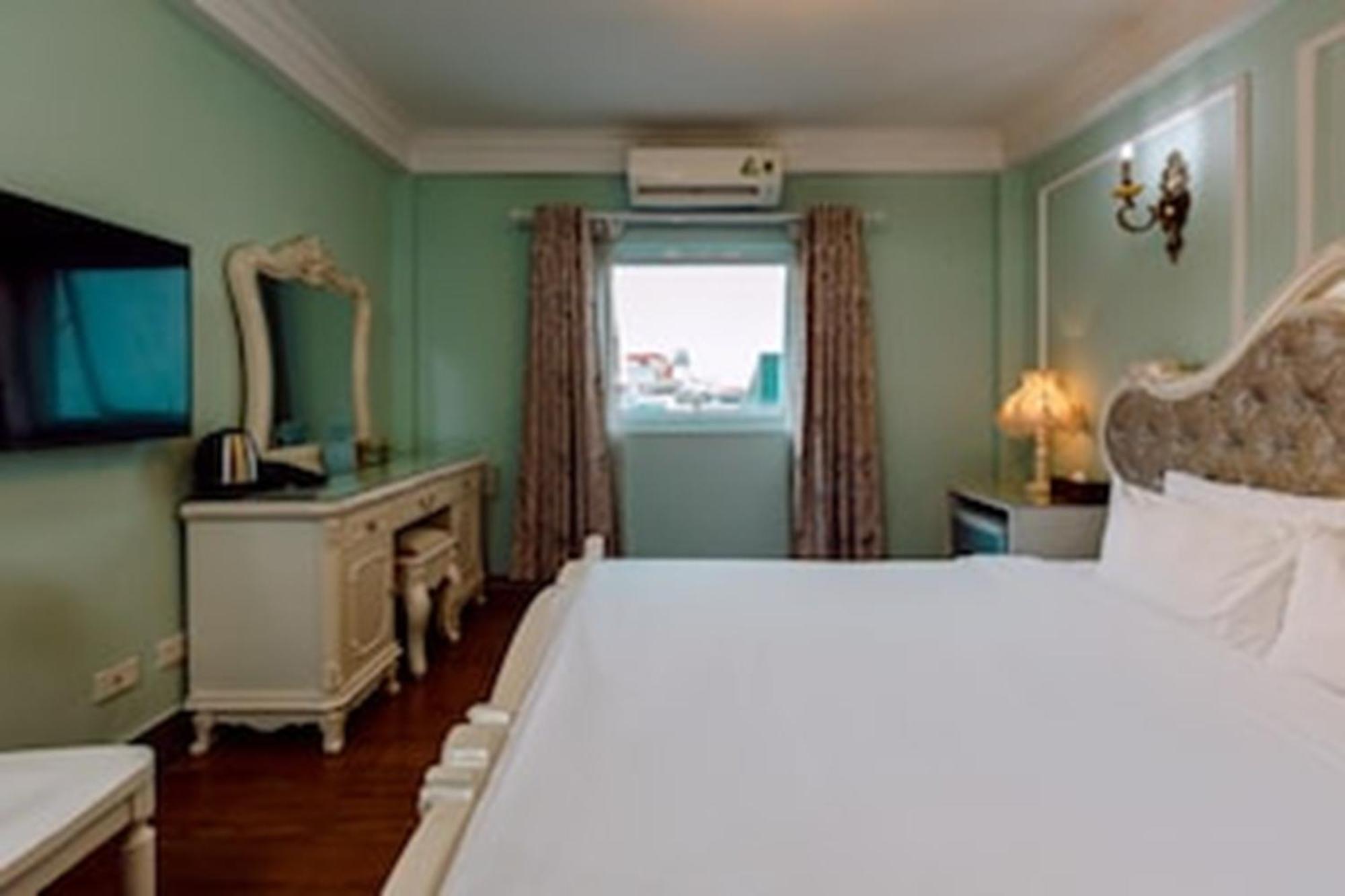 Super Oyo Capital O 1173 Le Grand Hanoi Hotel - The Ruby Exteriér fotografie